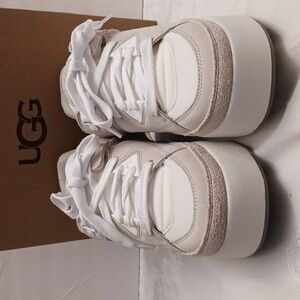 UGG size 12 women's cream and tan casual platfrom sneakers.